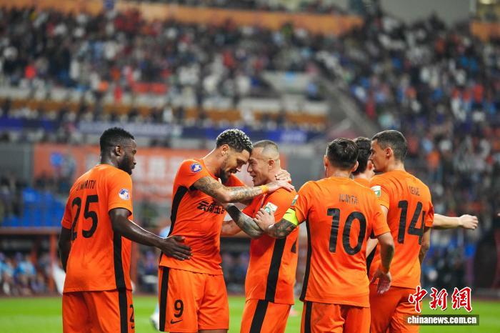 中超第18轮：国安客场0-2不敌蓉城遭两连败，泰山