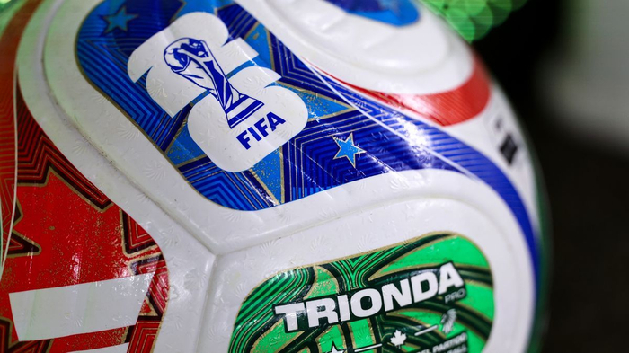 世界杯门票暴涨引球迷怒斥：系统故障致抢票翻