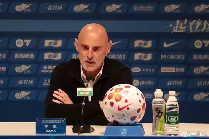 卫冕冠军主场惨败升班马，铜梁龙2-1掀翻海港